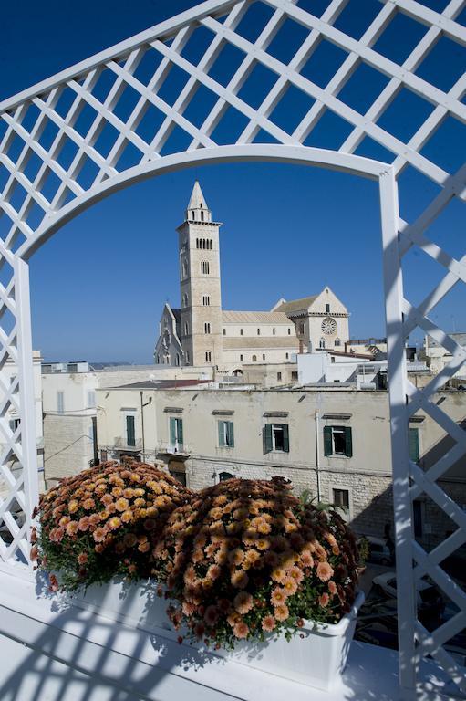 White House Hotel Trani Exterior foto